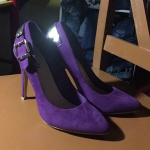 Women’s Purple Suede heels